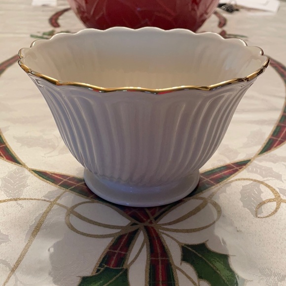 LENOX BOWL. - Picture 2 of 5